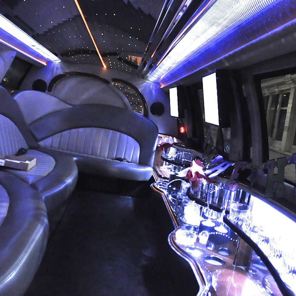 Limo Vancouver to Seattle – Luxury Cross Border Ride