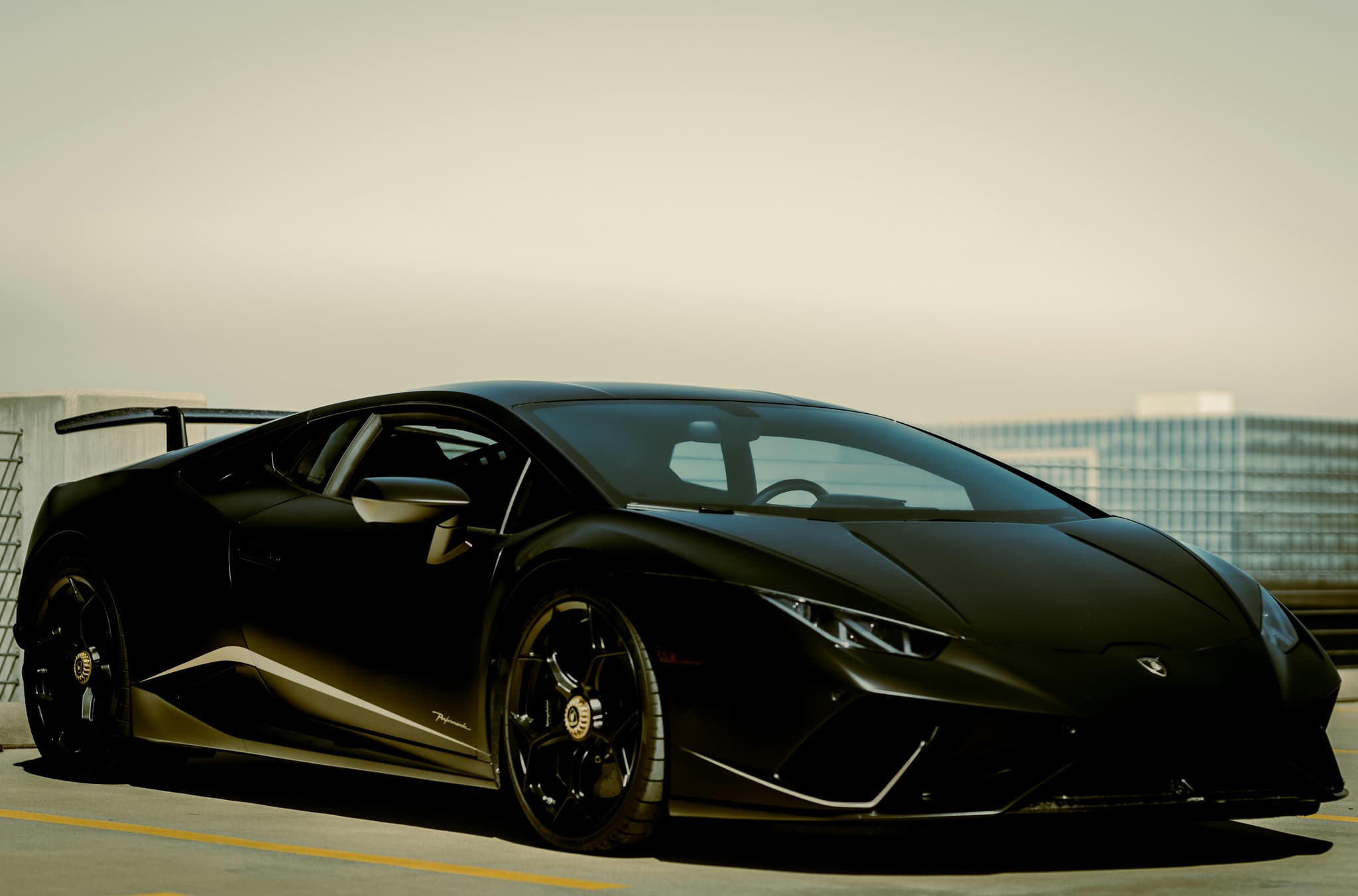 Top Reasons to Choose Black Car Service for Board Meetings