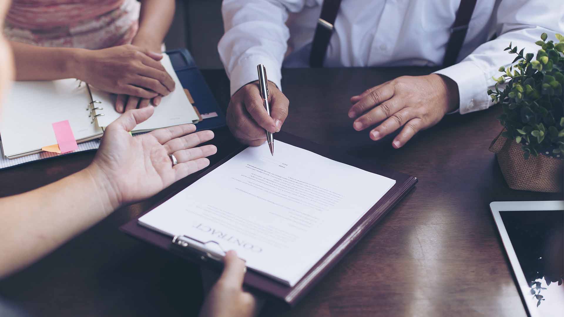 The Role of a Norfolk Personal Injury Lawyer in Complex Truck and Maritime Cases