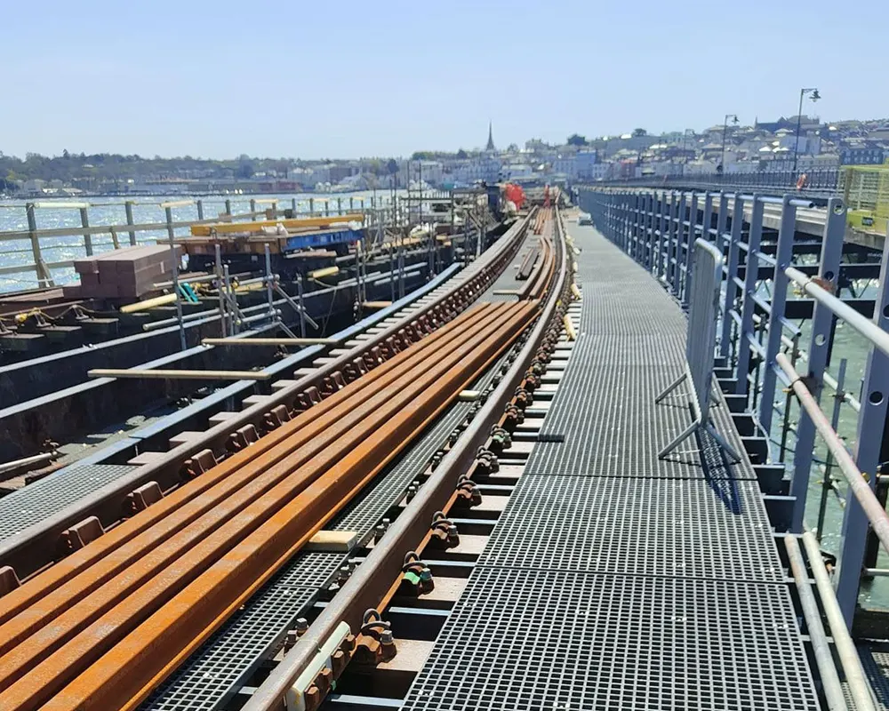 GRP Grating