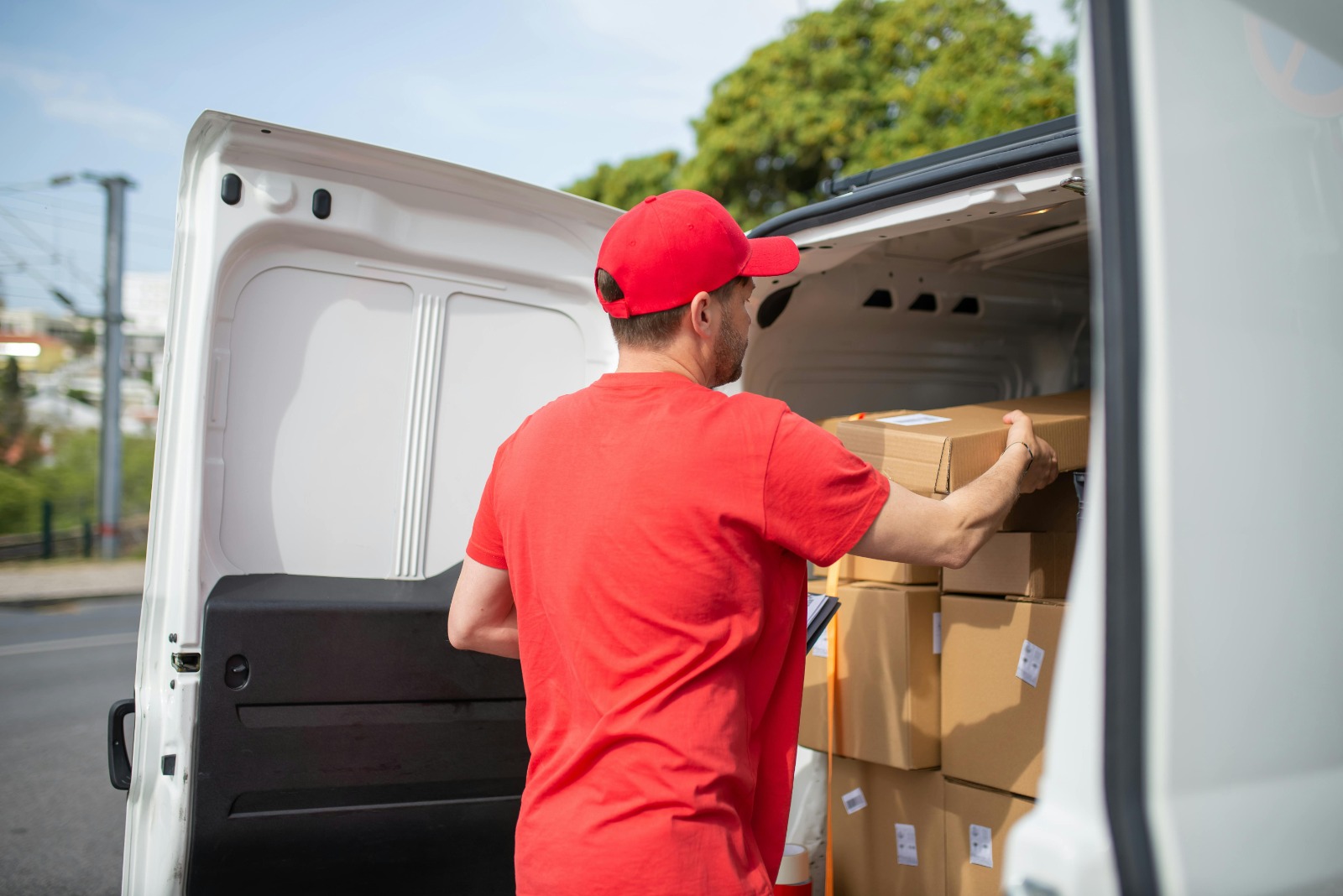 Removals Made Easy with AA Power Removals