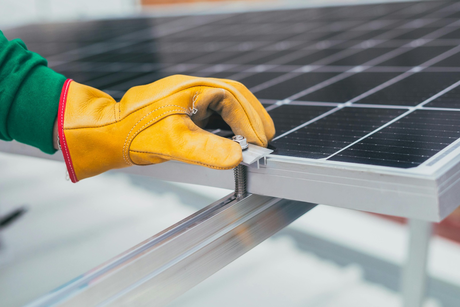 8 Impressive Third-Party Ownership Solar Advantages for Cost-Conscious Businesses