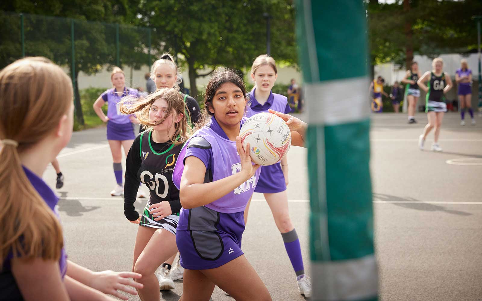 Custom Netball Dress Options That Enhance Team Performance