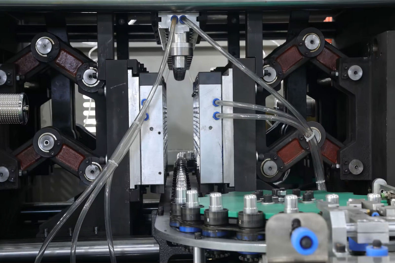 Leading Bottle Blowing Machine Manufacturer for Global Brands
