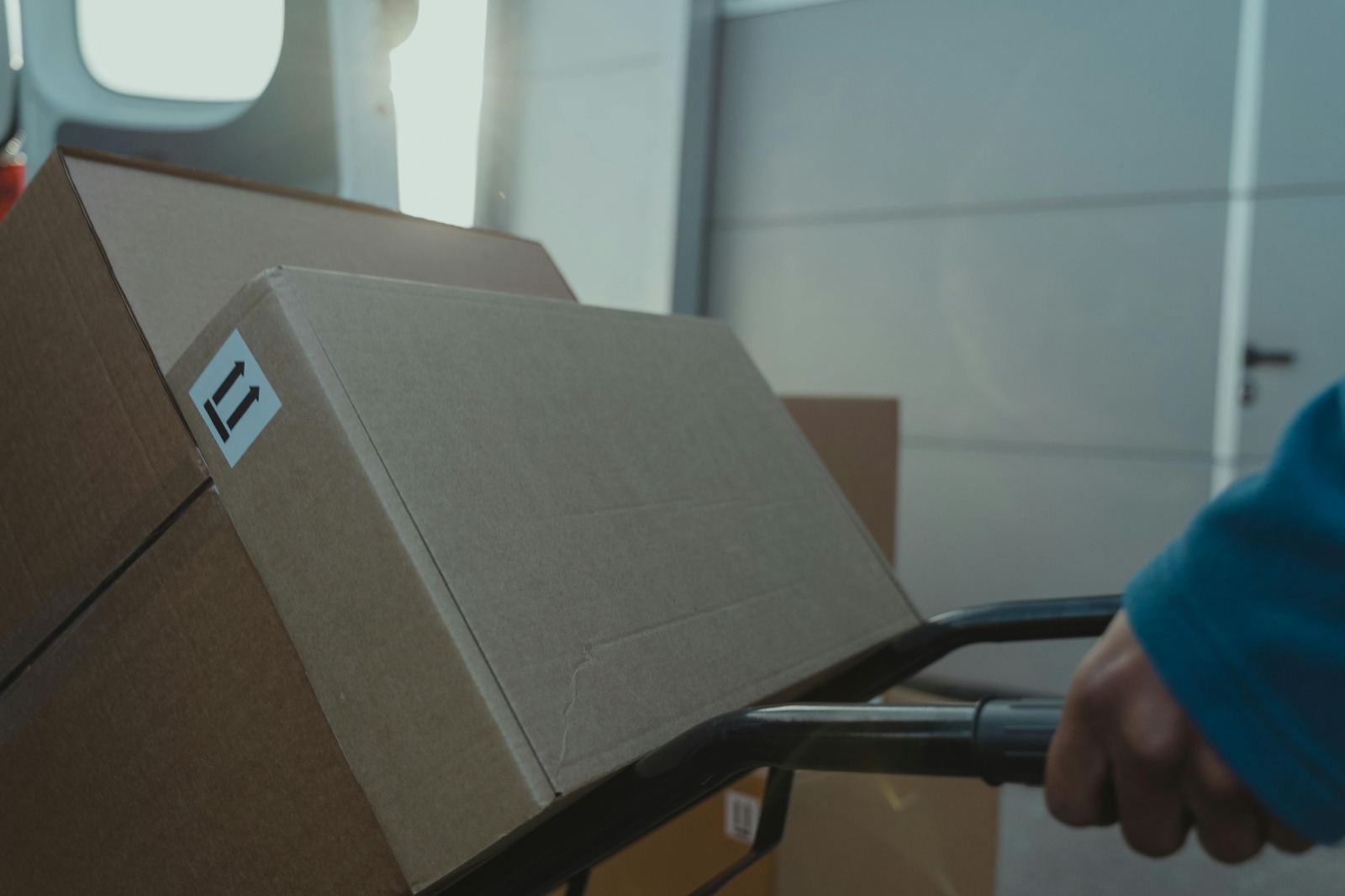 Licensed and Insured Calgary Movers for Safe Moving