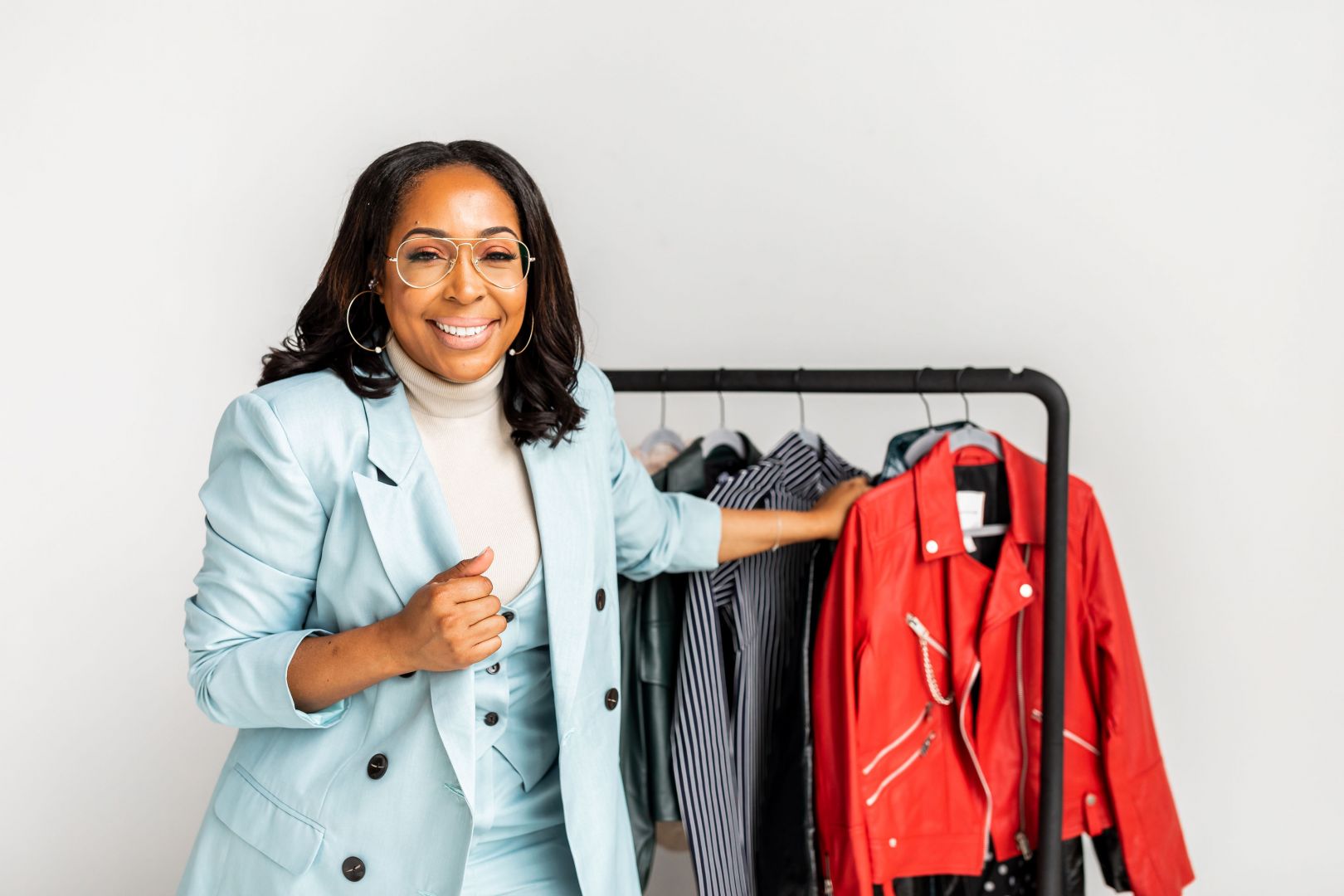NYC Personal Shopper Jamie Lewis: Elevating Women’s Style with Expert Fashion Finds