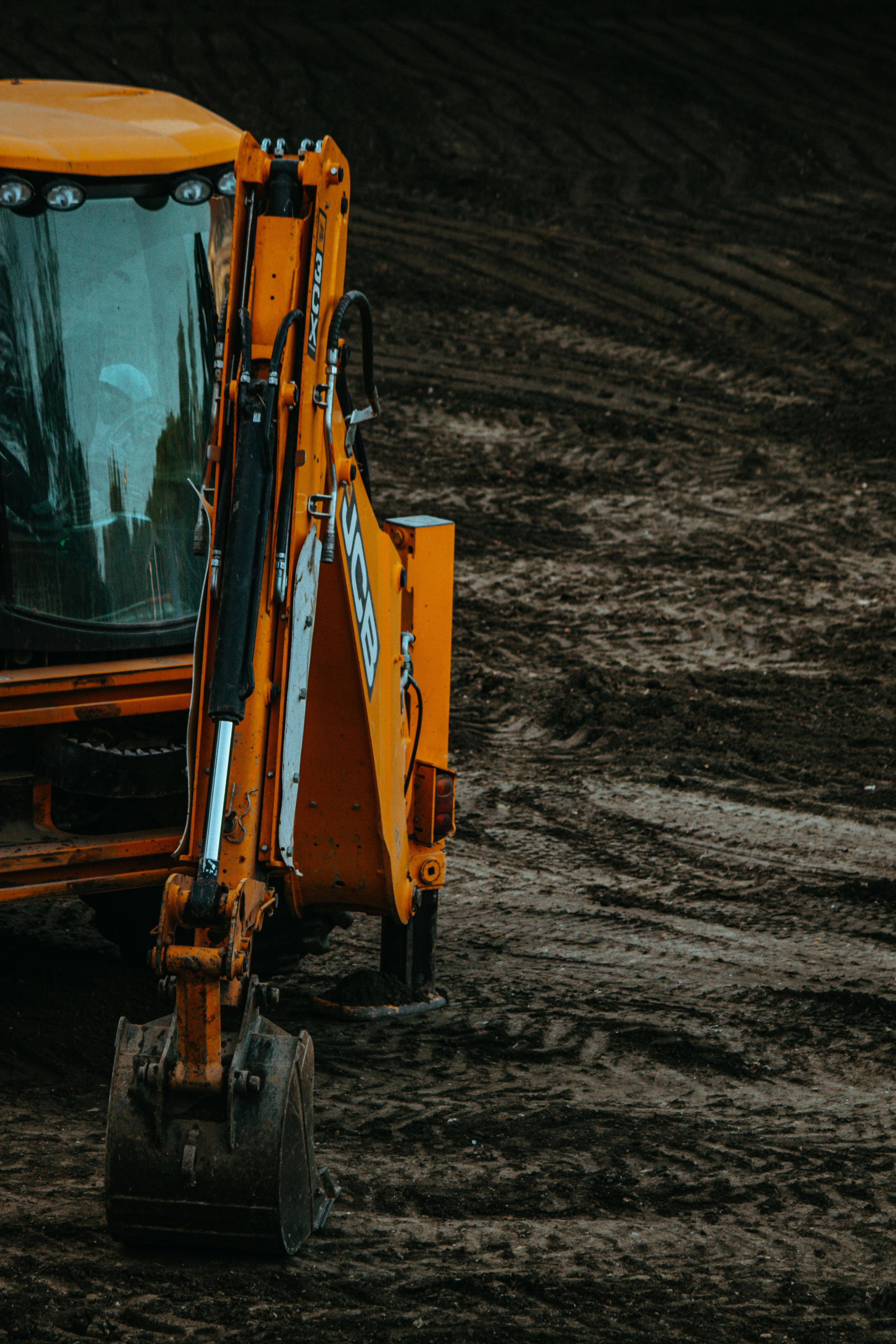 Trenching: Fast, Safe, and Reliable Excavation