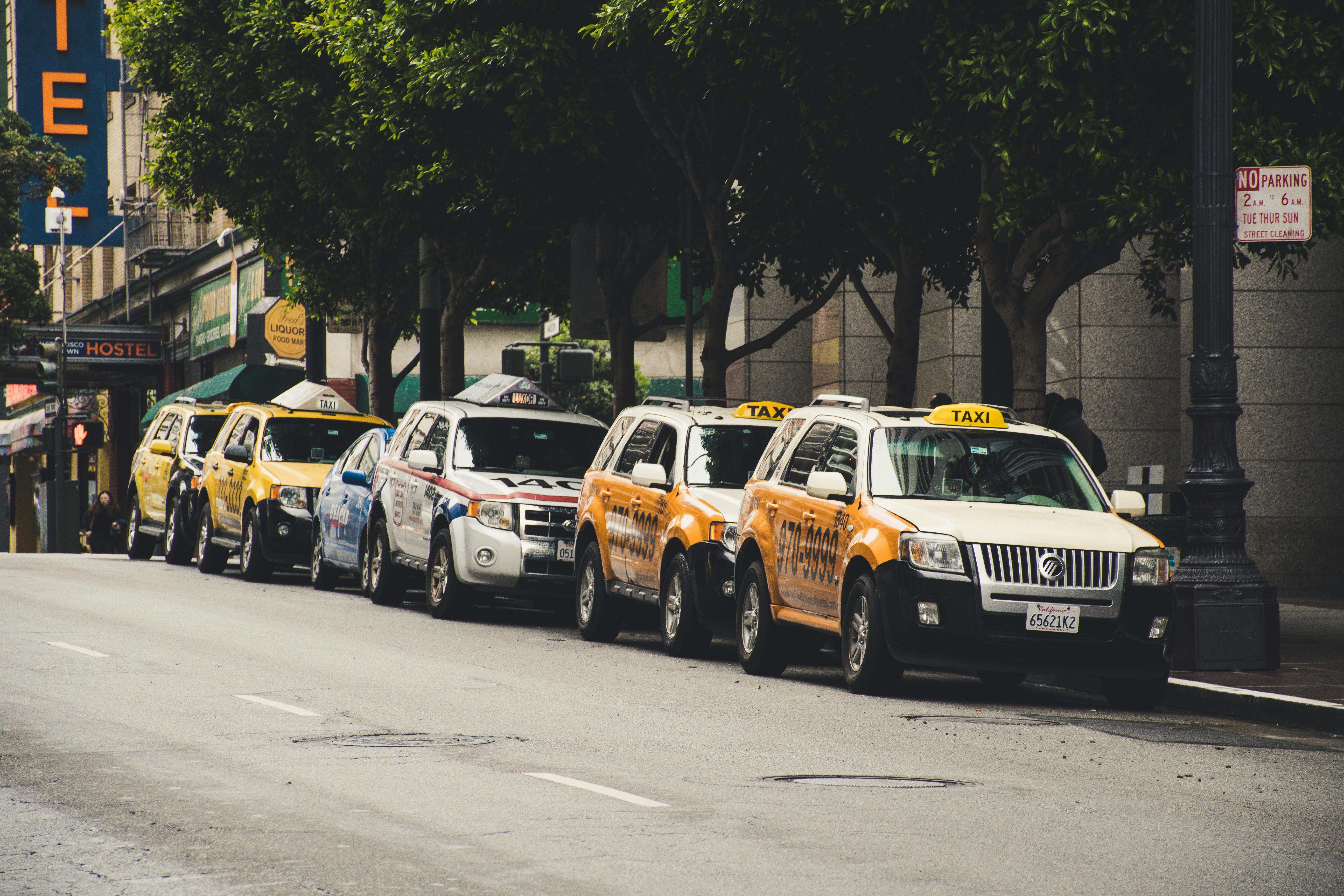 Esher Taxis You Can Trust – Professional Drivers Every Time