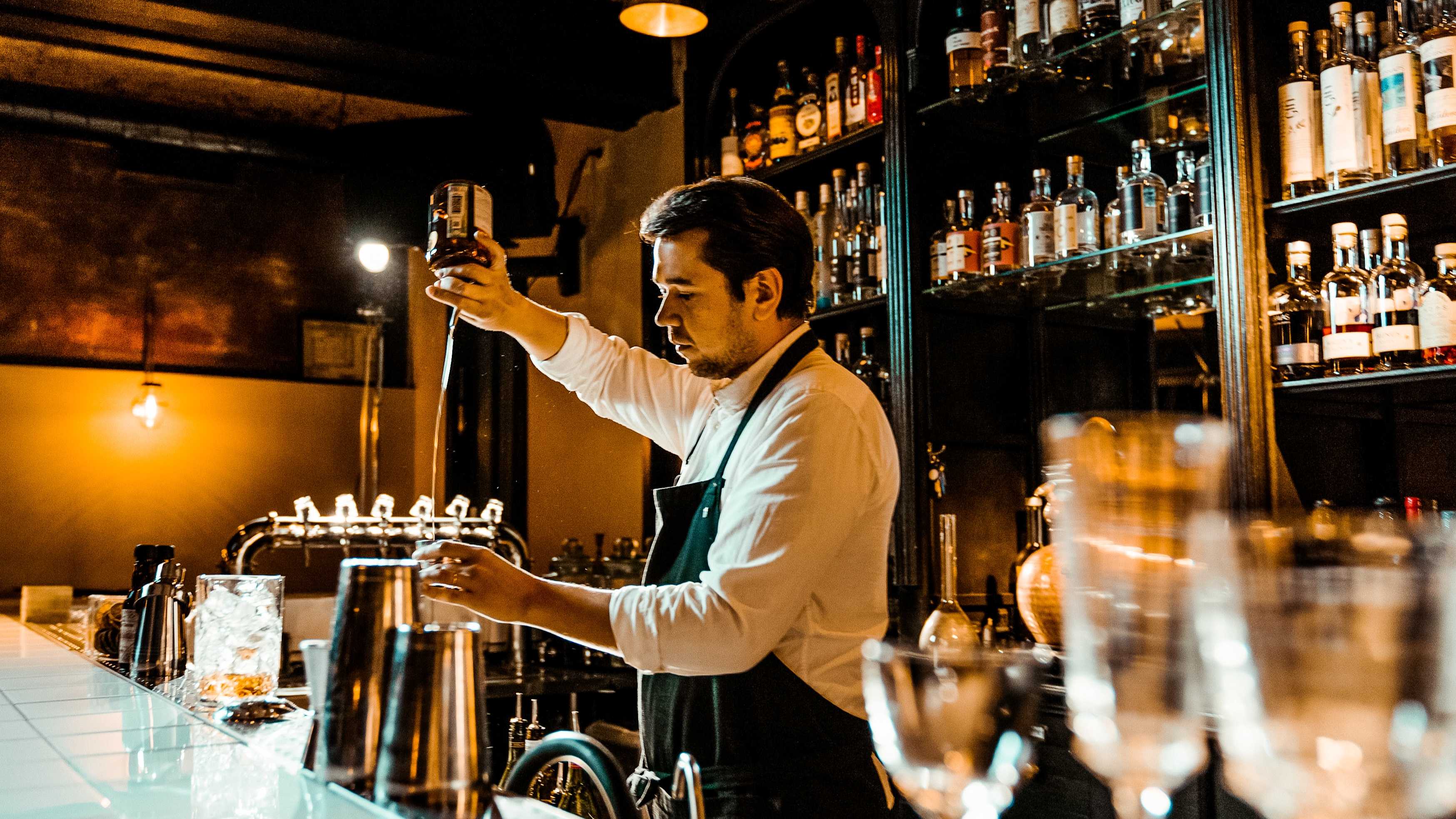 Artender Events – Luxury Mobile Bar Hire for Weddings & Parties