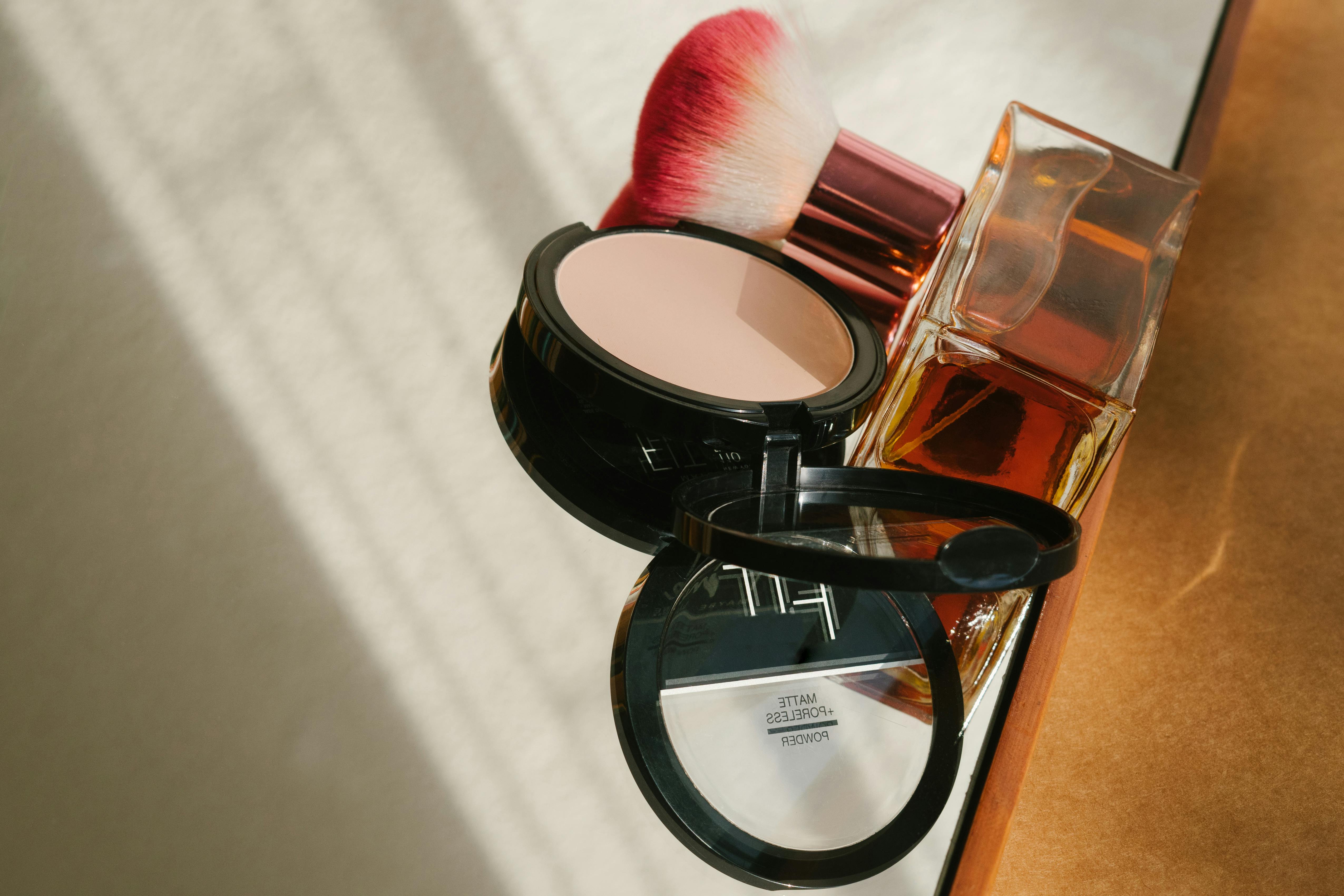 Hourglass Hidden Corrective Concealer: Lightweight Yet Powerful Coverage