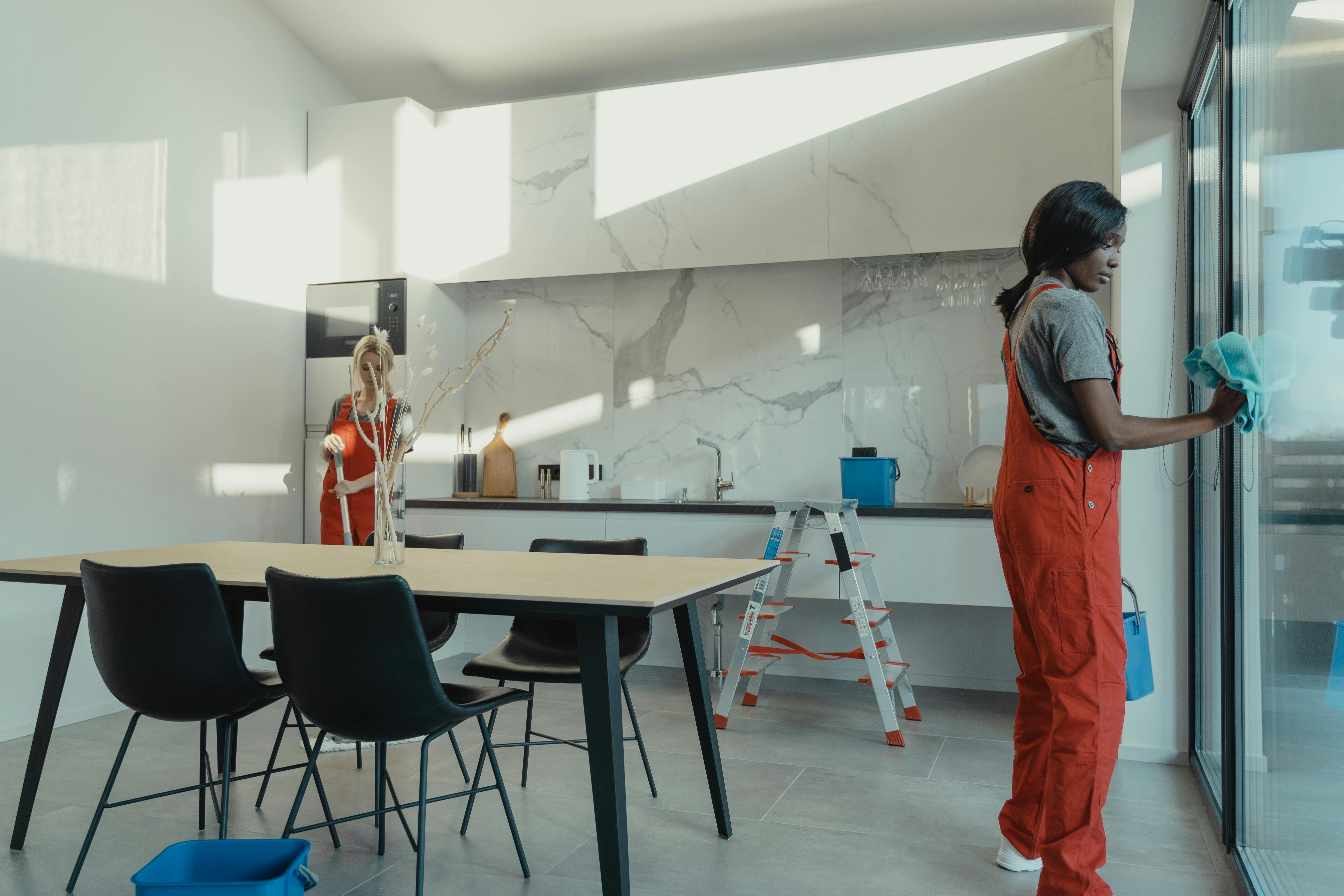 Lumina Life: Cleaning Services Focused on Quality, Care, and Comfort