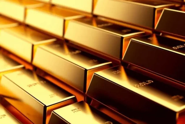 Understanding Gold Pricing: Getting Competitive Rates Through Brokerage Services