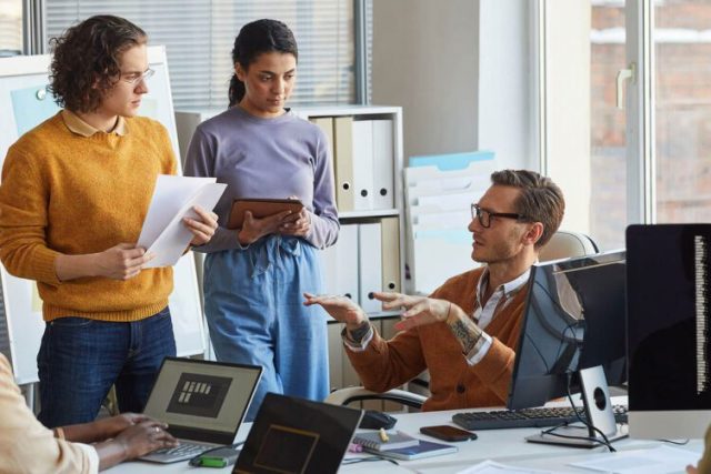 Leveraging Competitive Intelligence for Better Market Positioning