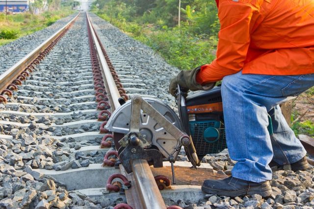 Expert Railroad Track Construction Company | American Track