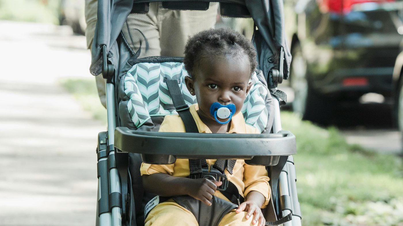 Choisir une Poussette Chancelière : Les Meilleures Options pour les Parents Actifs